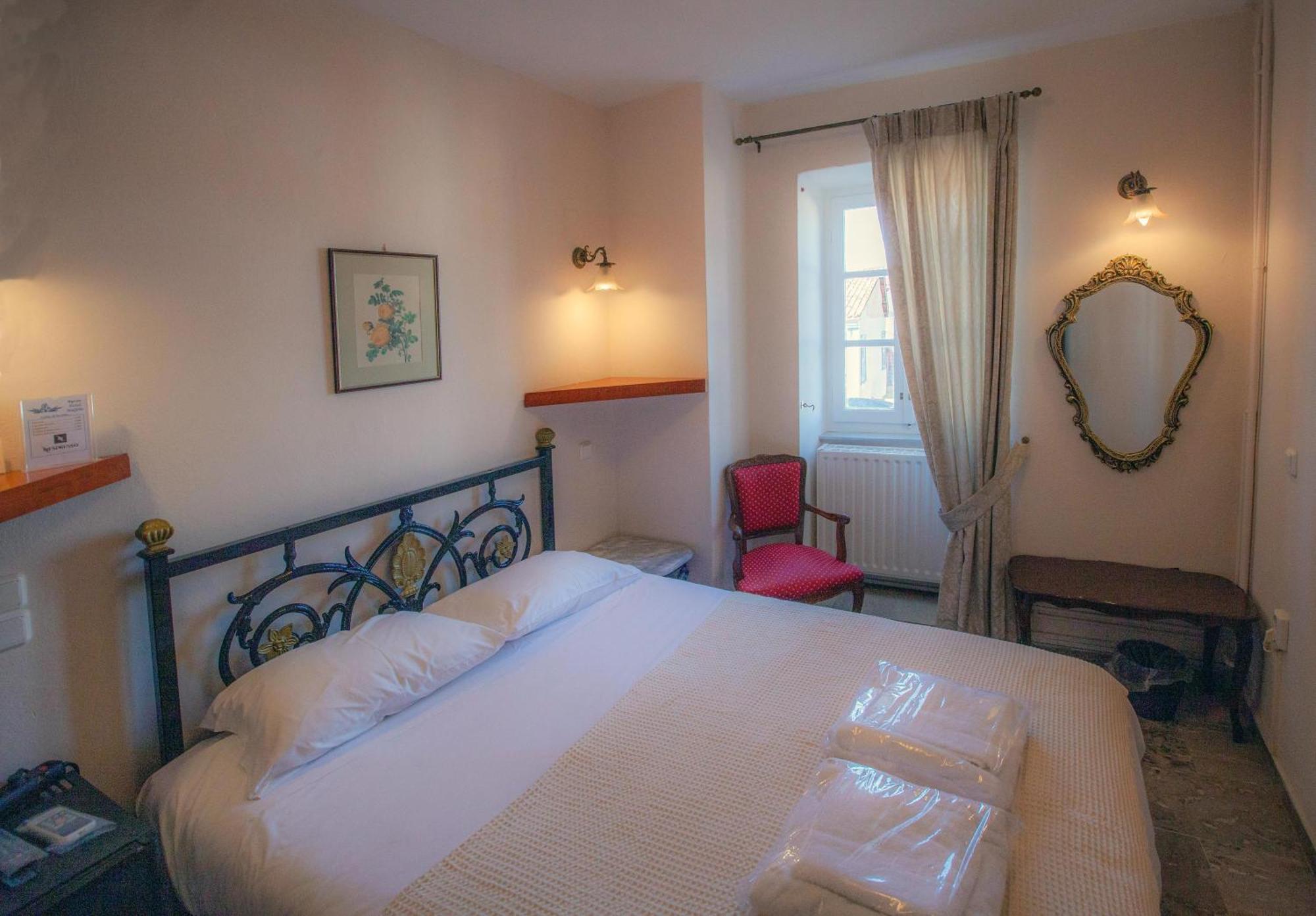Byron Traditional Hotel Nafplio Exterior photo