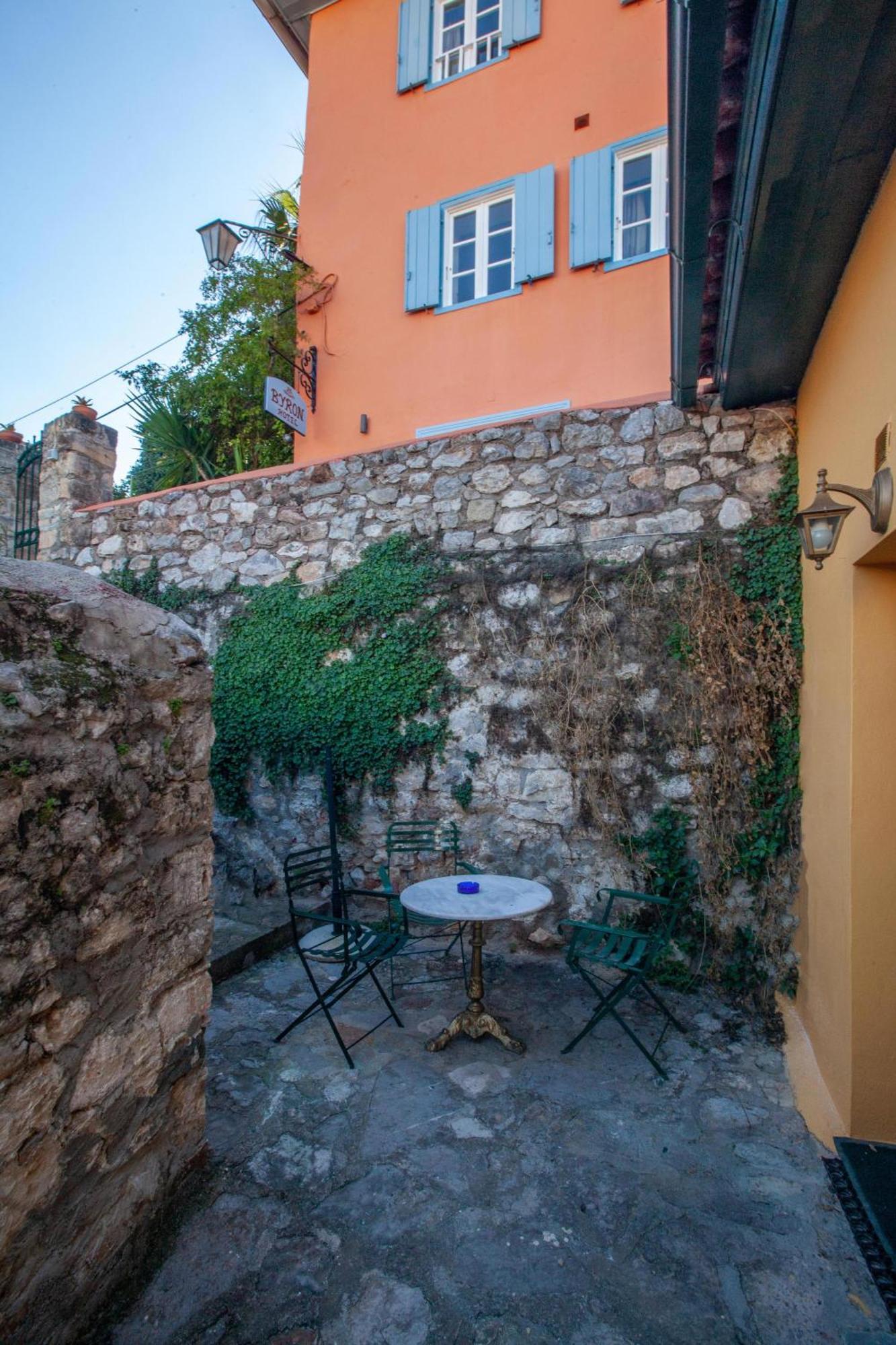 Byron Traditional Hotel Nafplio Exterior photo