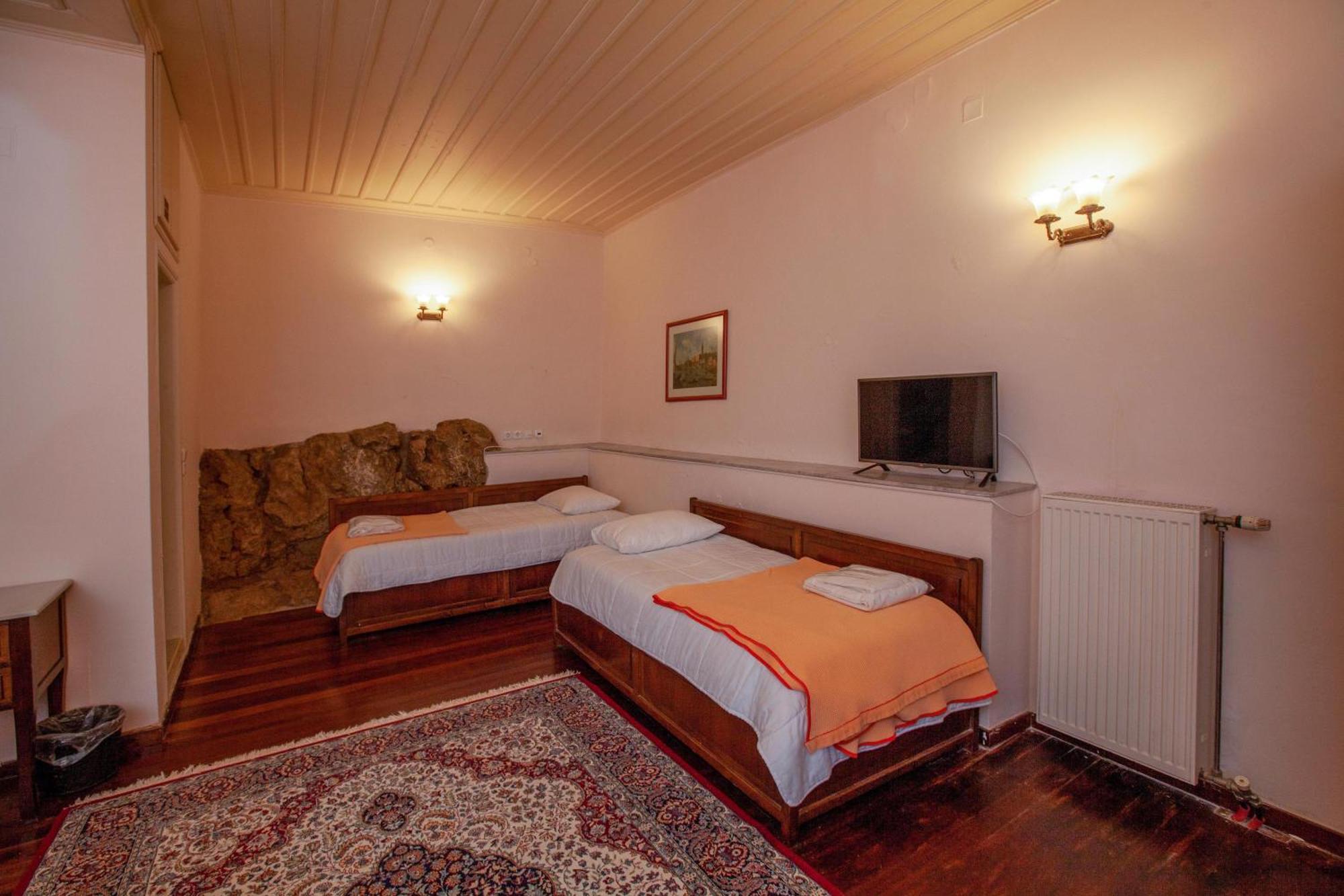 Byron Traditional Hotel Nafplio Room photo